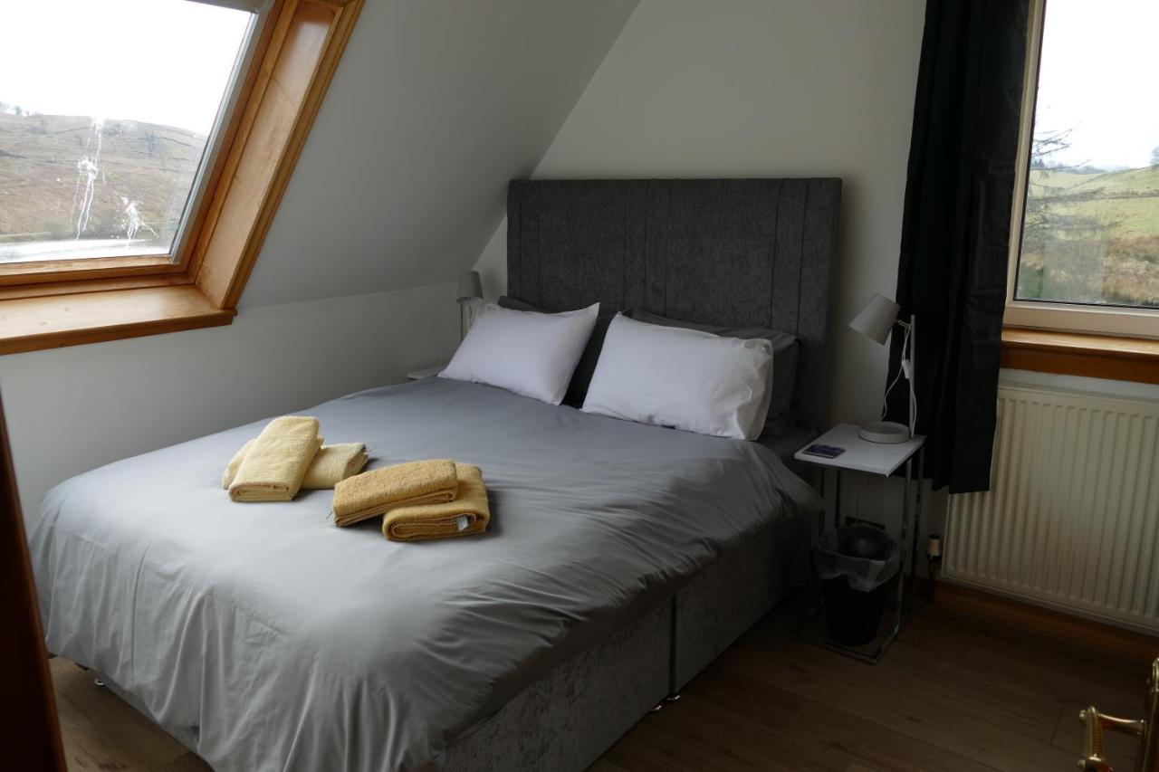 Wallace Lodge Crieff Eksteriør bilde