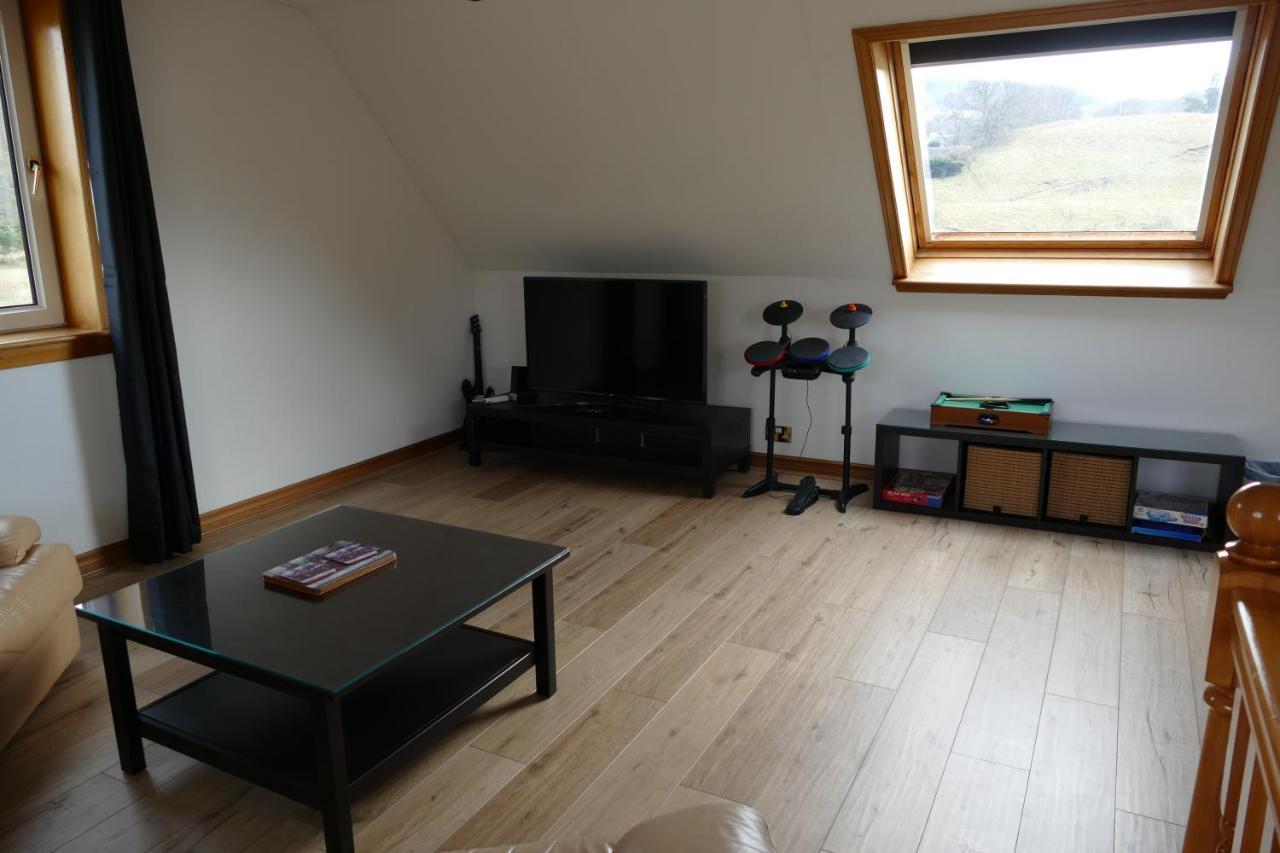 Wallace Lodge Crieff Eksteriør bilde